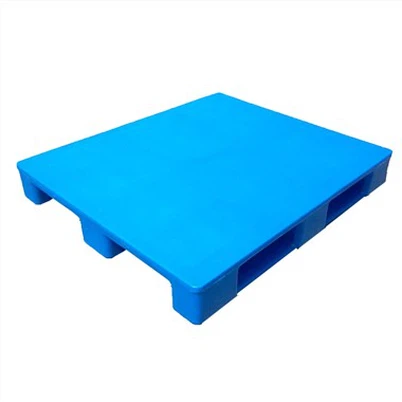 Plastična paleta za upotrebu u regalu