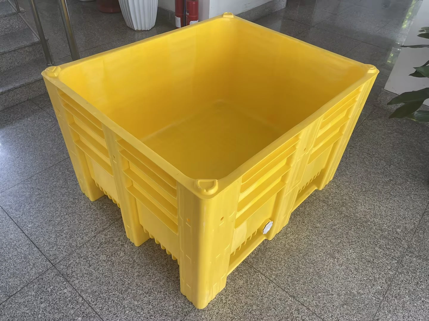 product-1440-1080